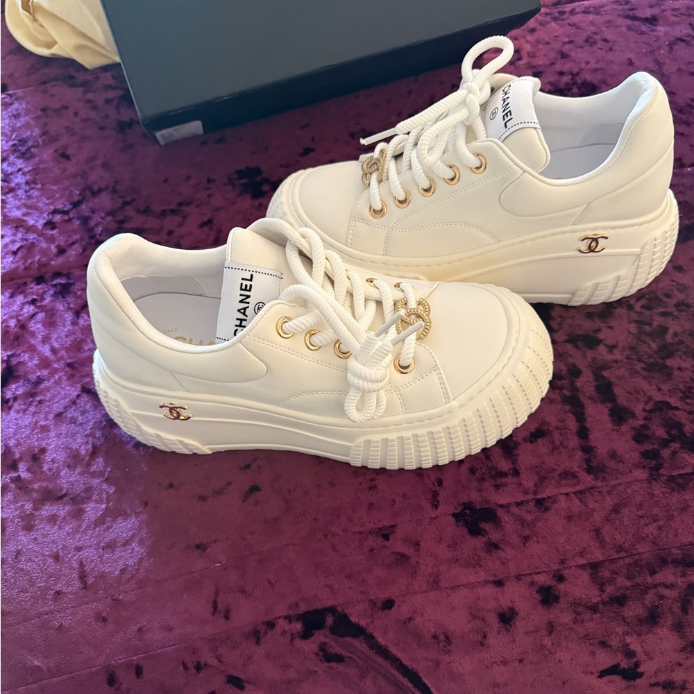Women's Cream Sneakers - Picture 2 of 5